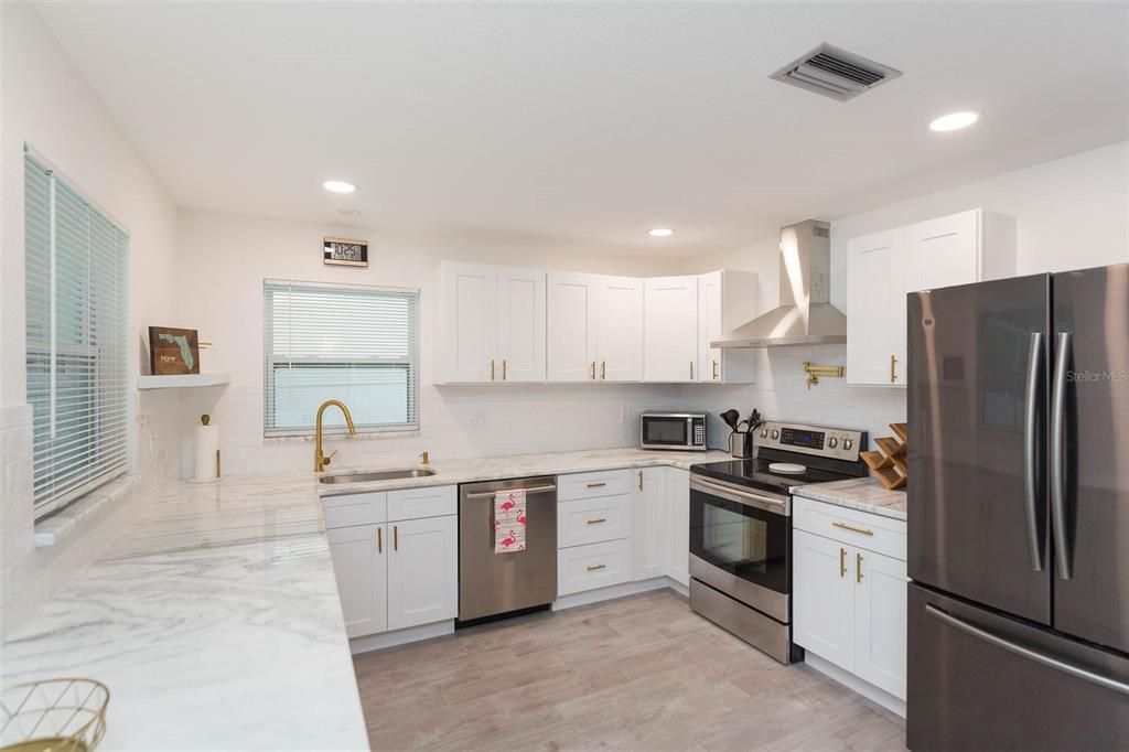 Active With Contract: $559,900 (3 beds, 2 baths, 1700 Square Feet)