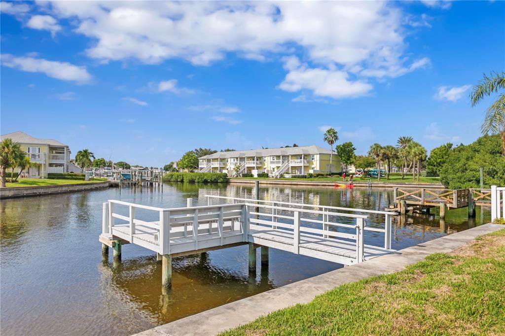 For Sale: $1,650,000 (4 beds, 2 baths, 1703 Square Feet)