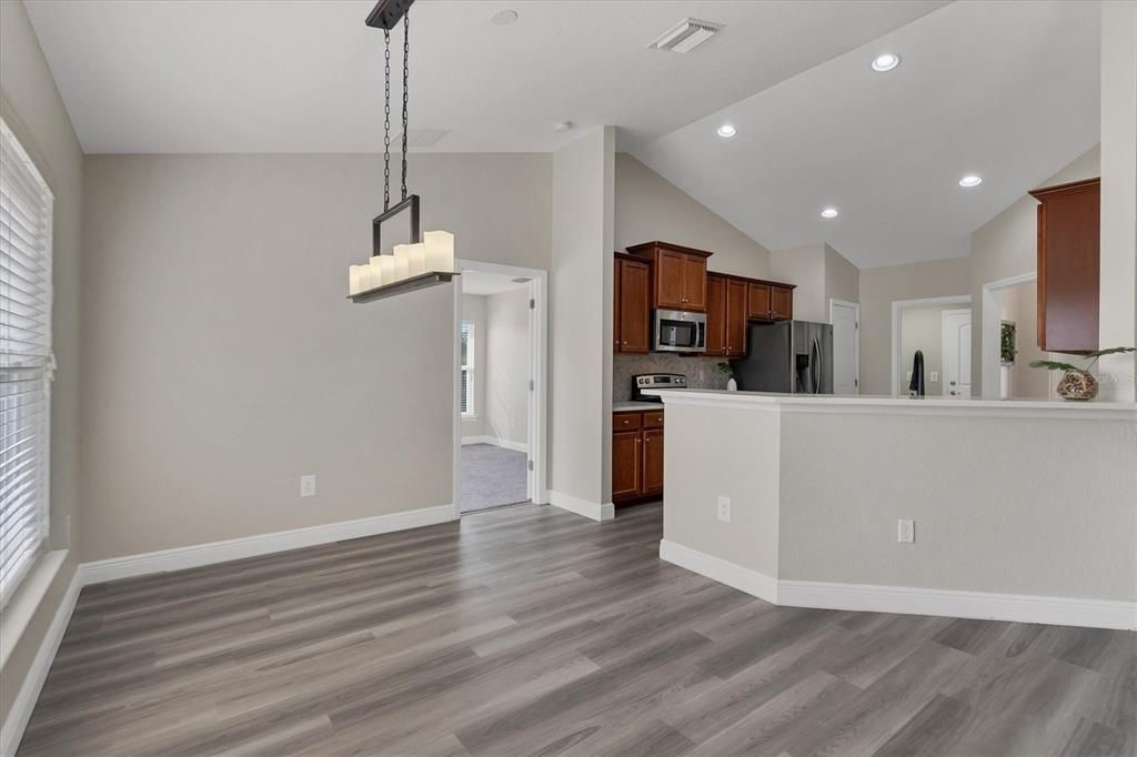 Active With Contract: $439,900 (4 beds, 2 baths, 1762 Square Feet)