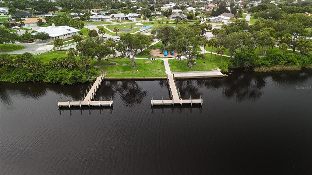 Docks at Harbour Heights Park