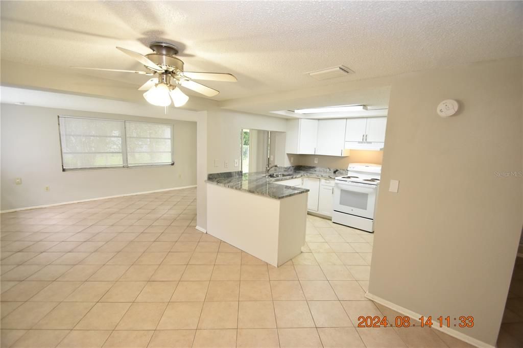 For Rent: $1,475 (2 beds, 2 baths, 1200 Square Feet)