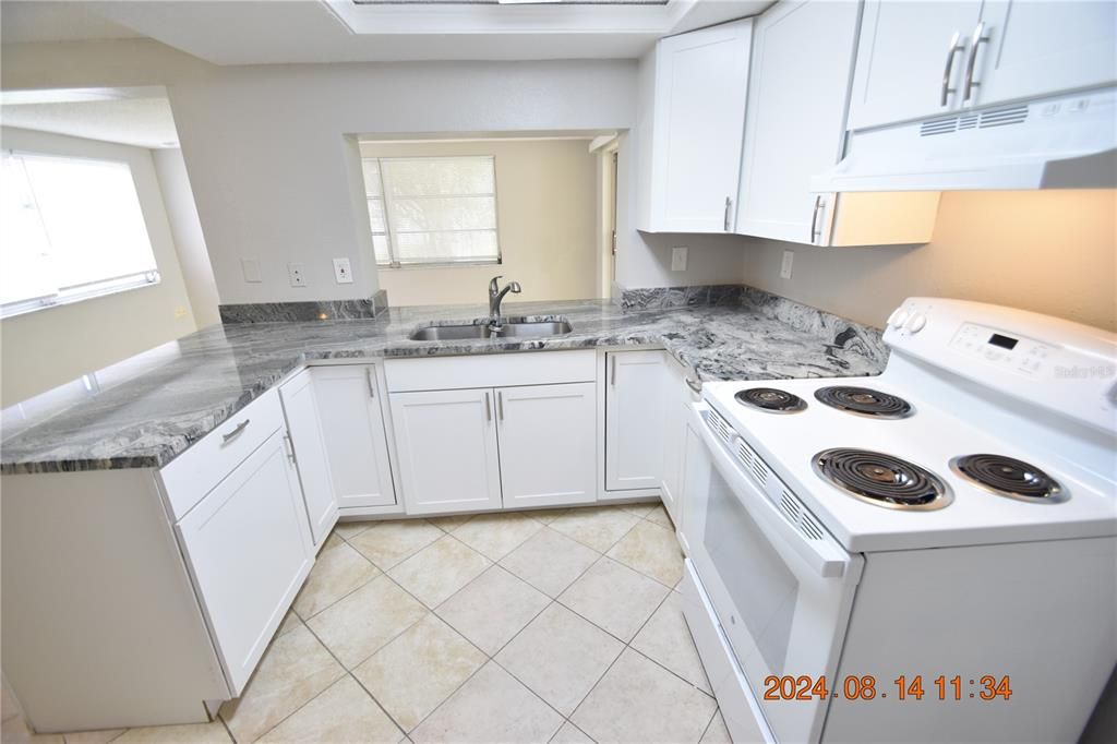 For Rent: $1,475 (2 beds, 2 baths, 1200 Square Feet)