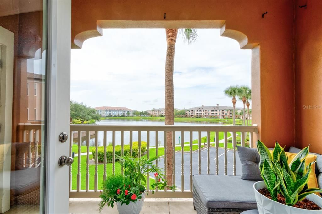 Balcony with picturesque WATERVIEW