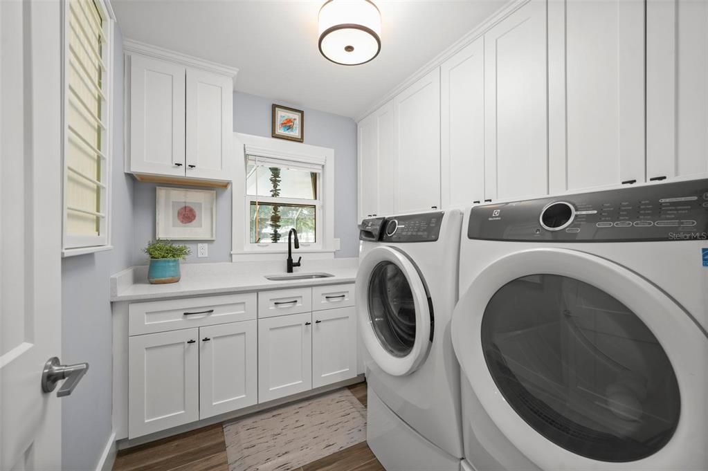 Indoor Laundry Room