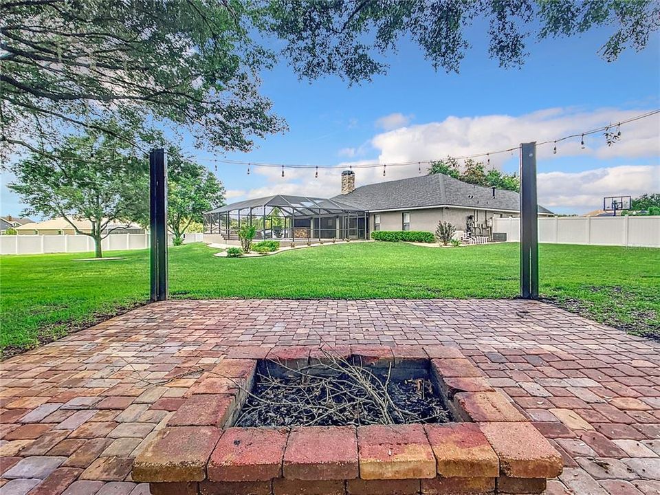 Gigantic firepit area.