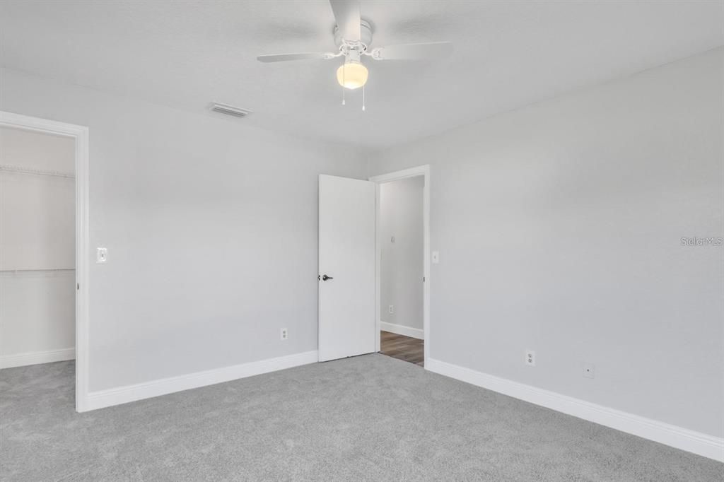 Active With Contract: $336,900 (3 beds, 2 baths, 1719 Square Feet)