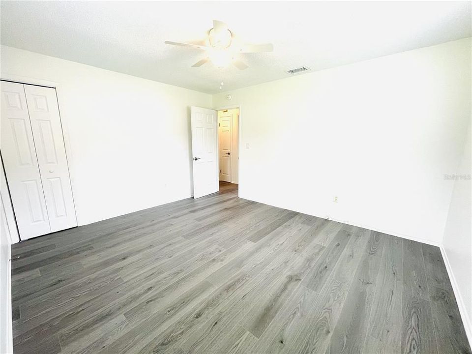 For Rent: $2,000 (3 beds, 1 baths, 1064 Square Feet)