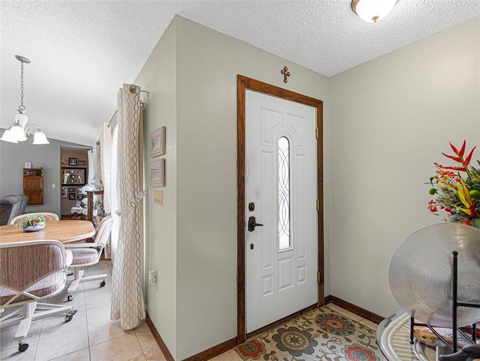 For Sale: $329,900 (3 beds, 2 baths, 1806 Square Feet)