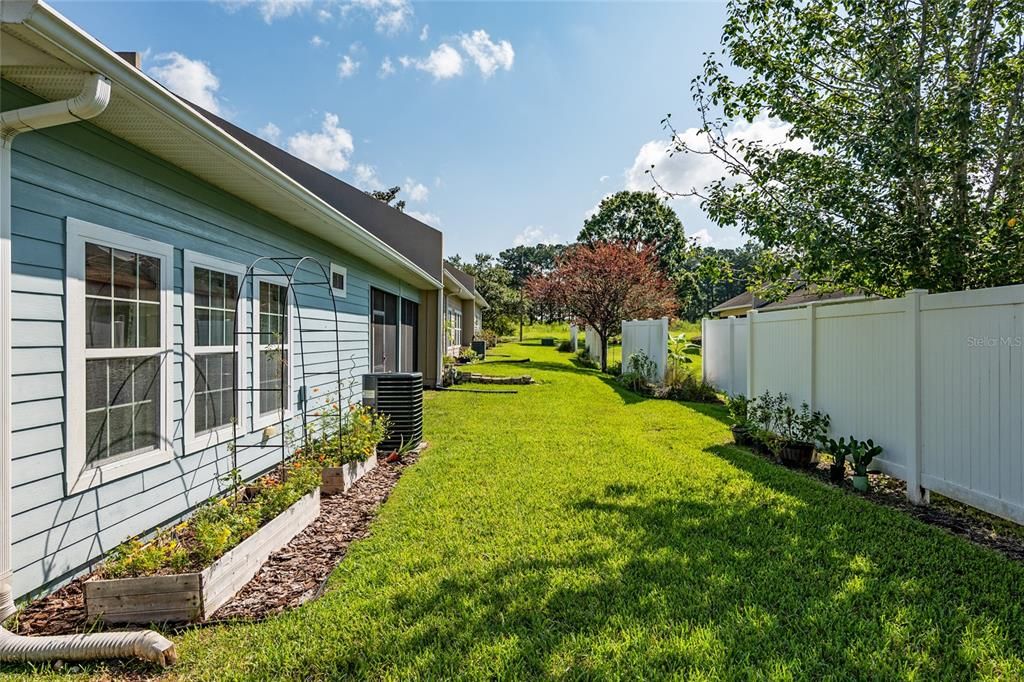 For Sale: $336,000 (3 beds, 2 baths, 1787 Square Feet)