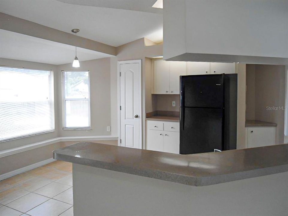 For Sale: $284,900 (3 beds, 2 baths, 1420 Square Feet)