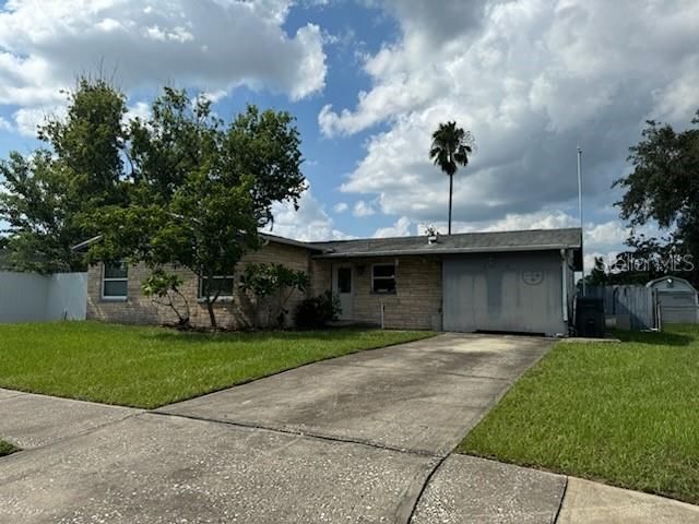 Active With Contract: $240,000 (3 beds, 2 baths, 1352 Square Feet)