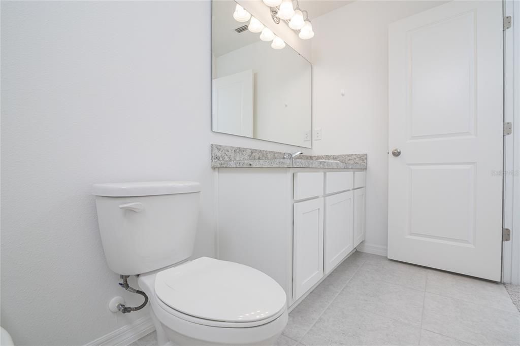 Active With Contract: $1,900 (3 beds, 2 baths, 1480 Square Feet)