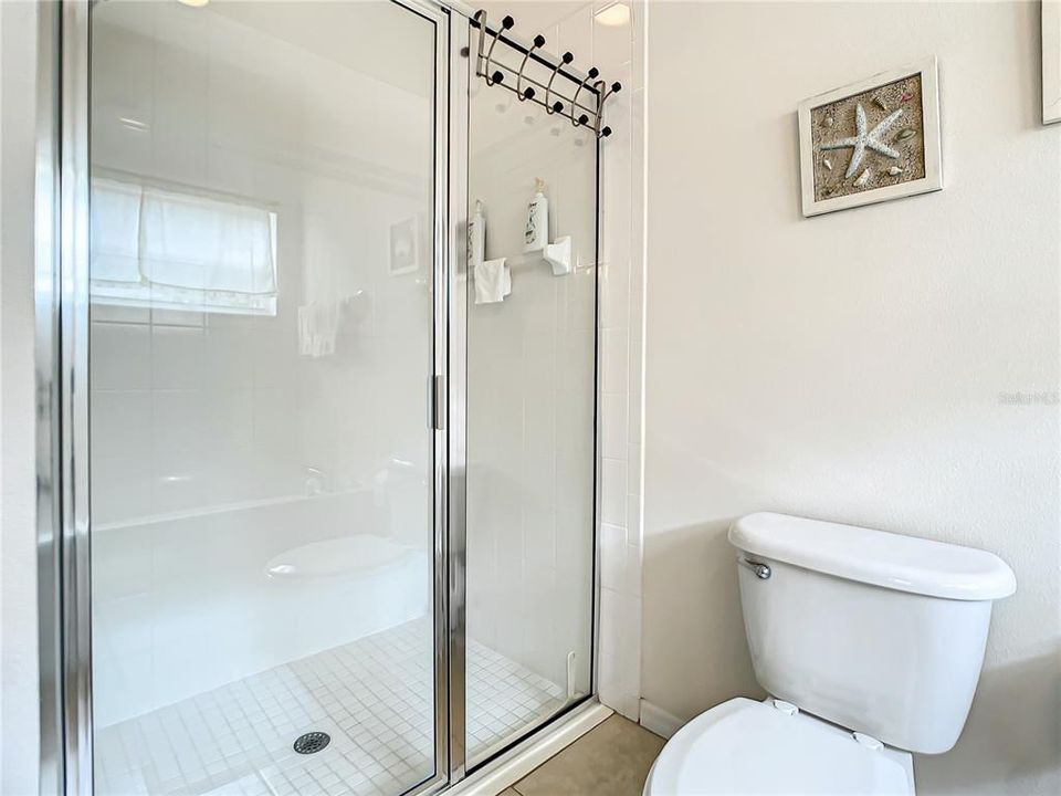 Primary bedroom EnSuite - Shower