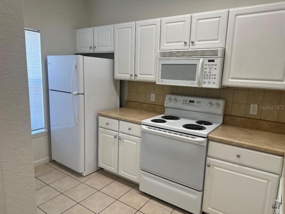 For Rent: $1,600 (2 beds, 2 baths, 1275 Square Feet)