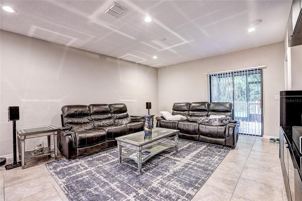 Active With Contract: $379,000 (5 beds, 2 baths, 2415 Square Feet)