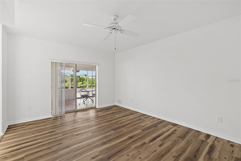 Active With Contract: $498,500 (3 beds, 2 baths, 1861 Square Feet)