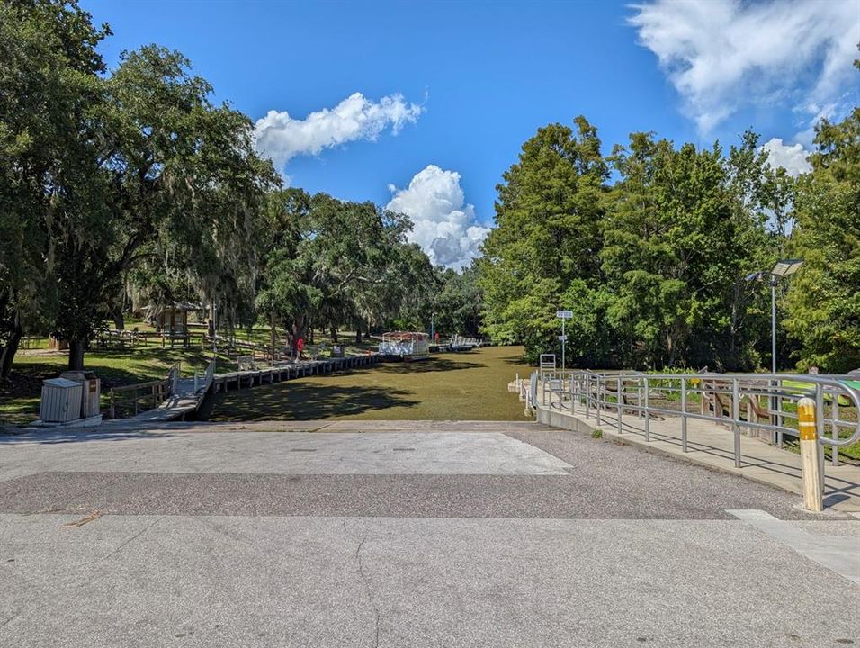 Lake Griffin State Park less than 1 mile away has boat ramp to launch your boat.