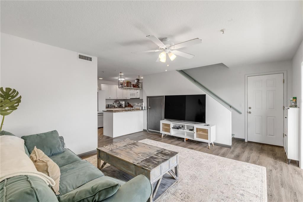 На продажу: $1,750,000 (0 спален, 0 ванн, 3888 Квадратных фут)