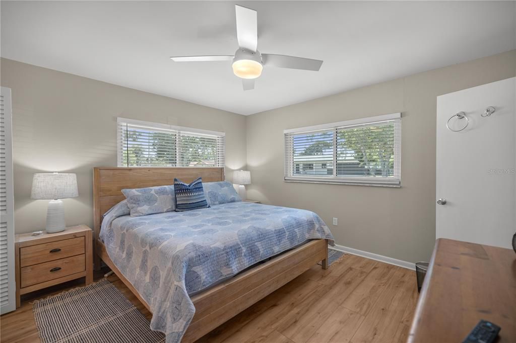 出租: $4,000 (3 贝兹, 2 浴室, 1552 平方英尺)