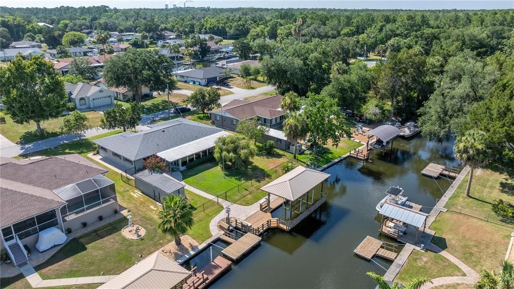 出租: $4,000 (3 贝兹, 2 浴室, 1552 平方英尺)