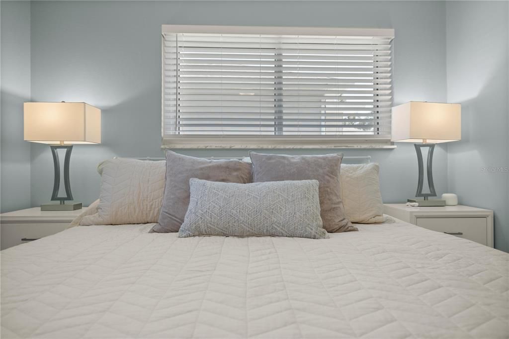 出租: $4,000 (3 贝兹, 2 浴室, 1552 平方英尺)