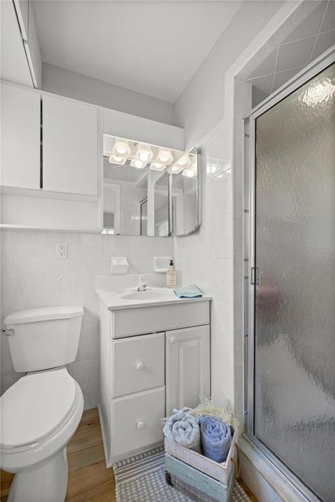 出租: $4,000 (3 贝兹, 2 浴室, 1552 平方英尺)