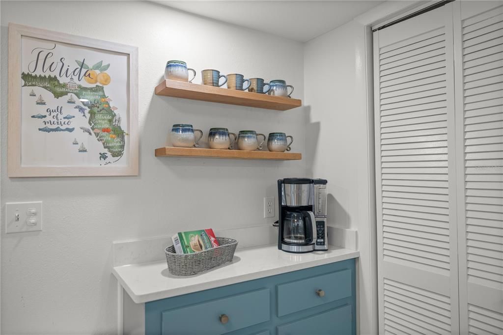 出租: $4,000 (3 贝兹, 2 浴室, 1552 平方英尺)