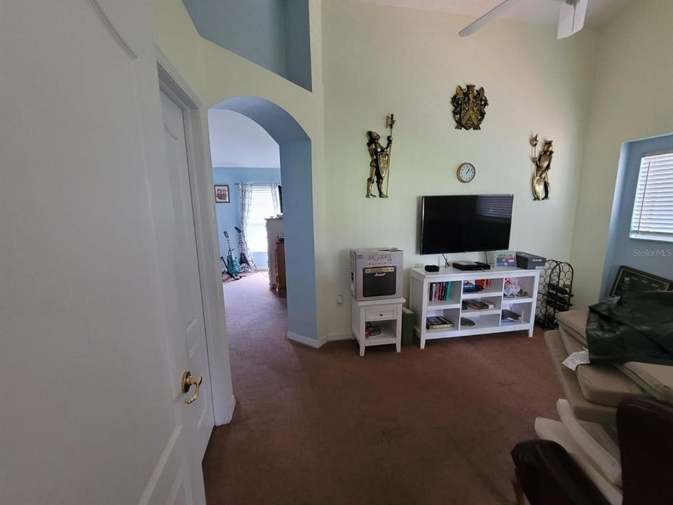 For Sale: $299,900 (3 beds, 2 baths, 2057 Square Feet)