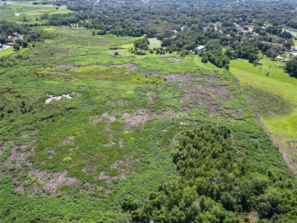 На продажу: $1,600,000 (29.43 acres)