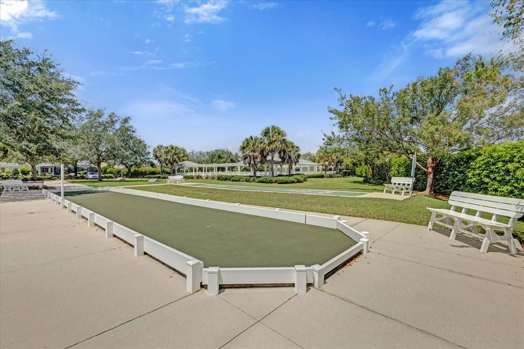 Active With Contract: $455,000 (3 beds, 2 baths, 1927 Square Feet)