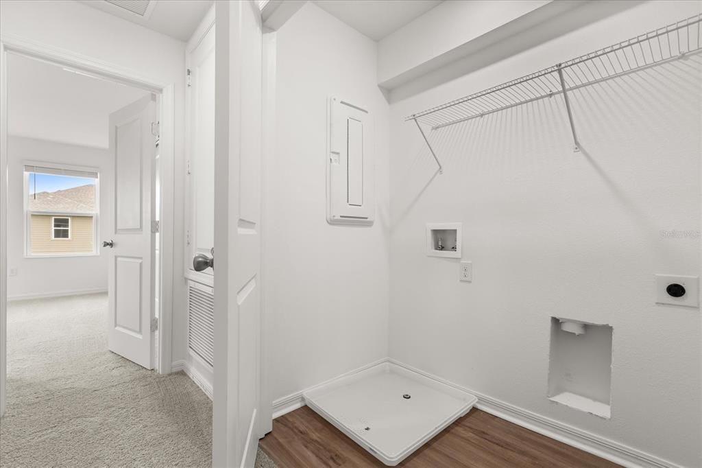 待售: $268,814 (3 贝兹, 2 浴室, 1685 平方英尺)