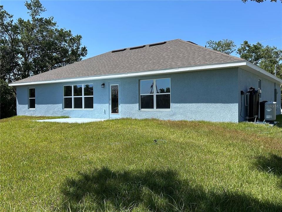 For Sale: $295,436 (3 beds, 2 baths, 1540 Square Feet)