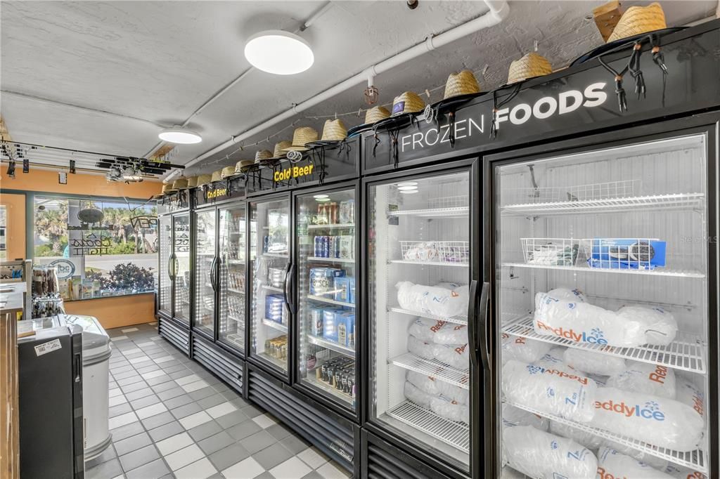 En Venta: $1,750,000 (5 camas, 3 baños, 3888 Pies cuadrados)