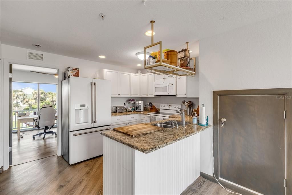 En Venta: $1,750,000 (5 camas, 3 baños, 3888 Pies cuadrados)