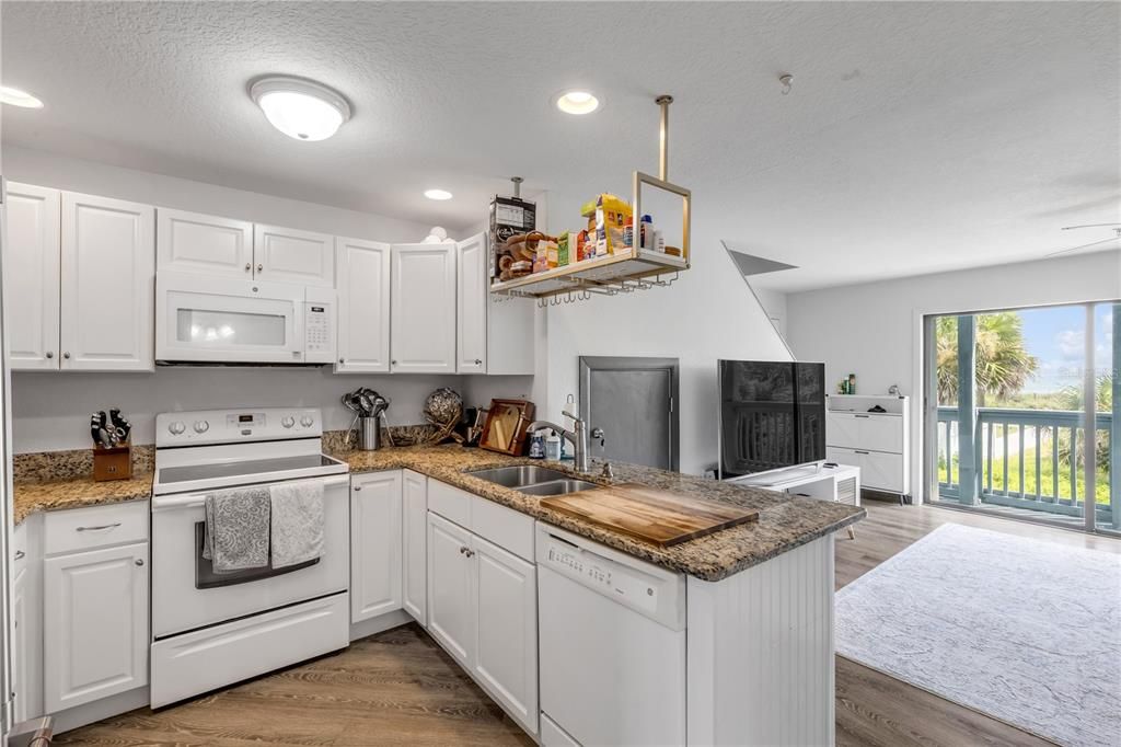 En Venta: $1,750,000 (5 camas, 3 baños, 3888 Pies cuadrados)