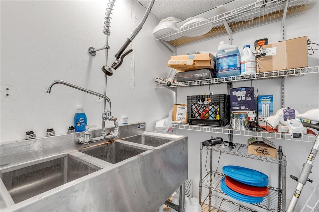 En Venta: $1,750,000 (5 camas, 3 baños, 3888 Pies cuadrados)