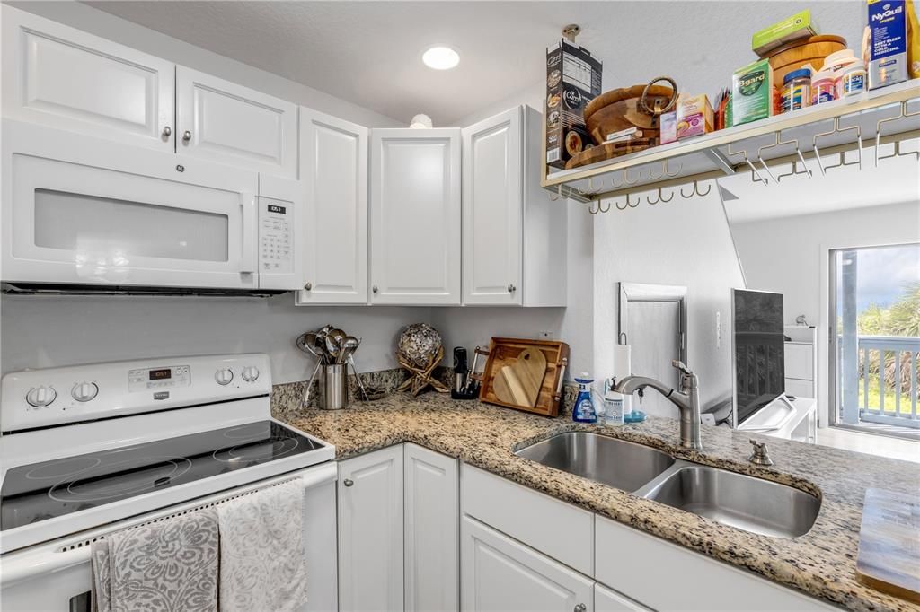 En Venta: $1,750,000 (5 camas, 3 baños, 3888 Pies cuadrados)