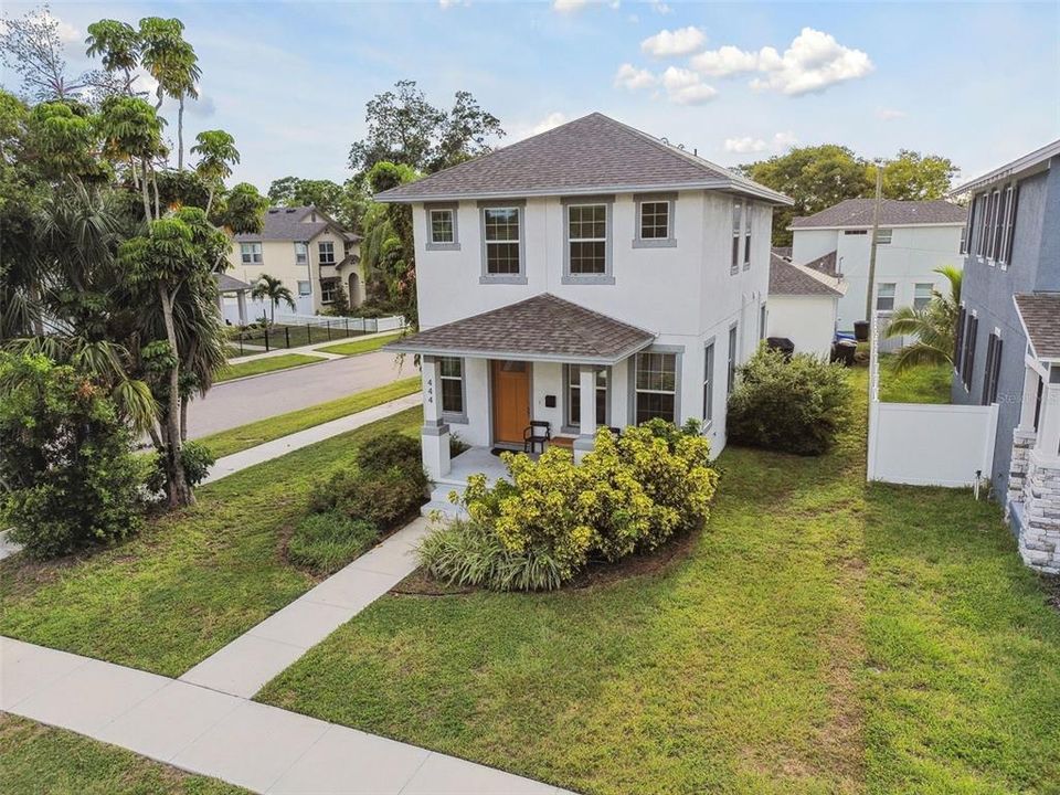 For Sale: $665,000 (3 beds, 2 baths, 1620 Square Feet)