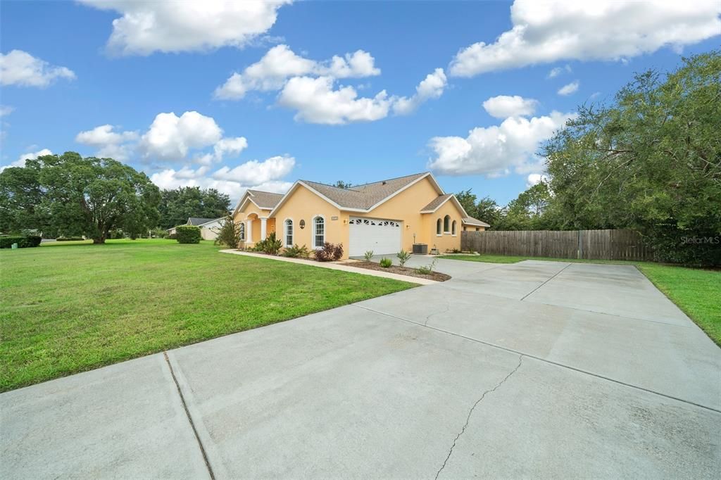 For Sale: $493,000 (4 beds, 2 baths, 2529 Square Feet)