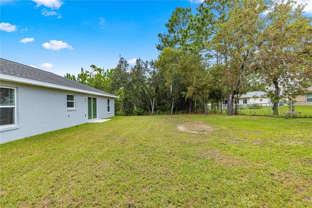 Active With Contract: $260,000 (3 beds, 2 baths, 1381 Square Feet)