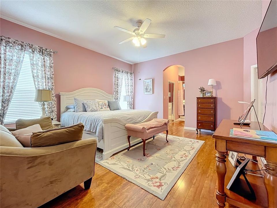 Master Suite #1- This spacious room can accommodate large pieces of furniture.  There is also a door leading to enclosed lanai.