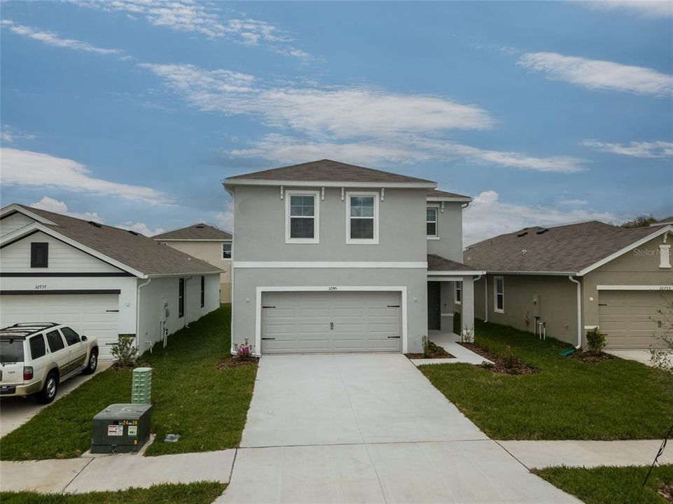 Active With Contract: $2,550 (4 beds, 2 baths, 2260 Square Feet)