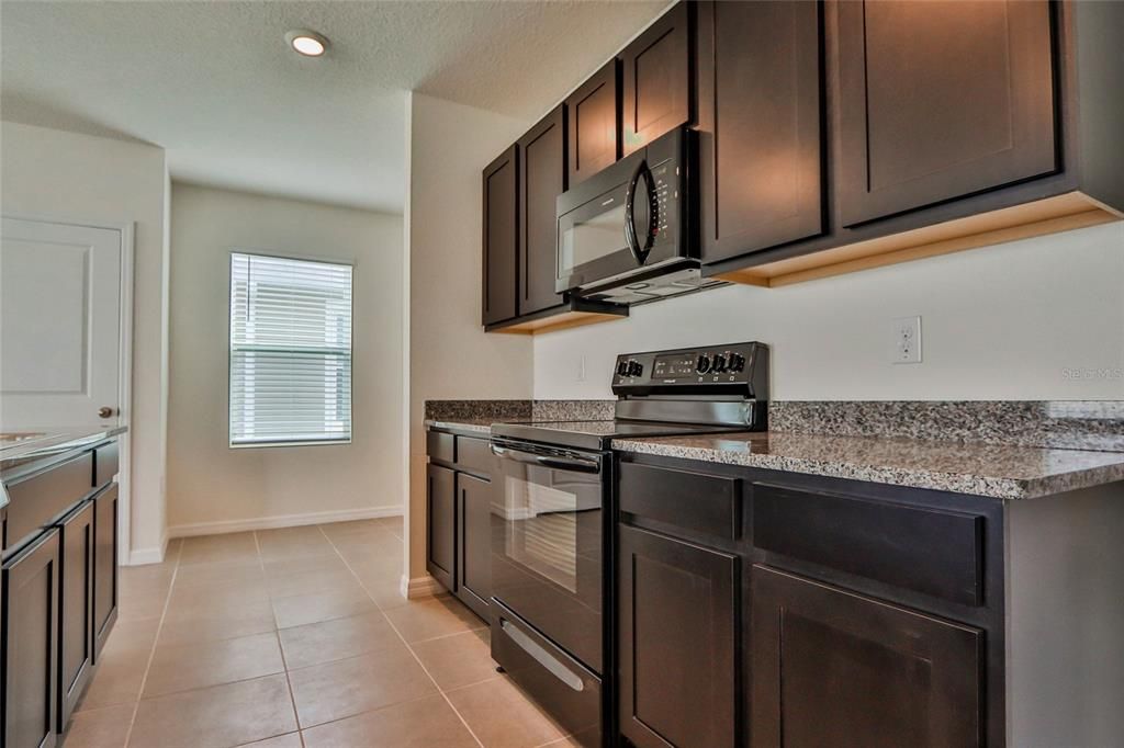 Active With Contract: $2,550 (4 beds, 2 baths, 2260 Square Feet)