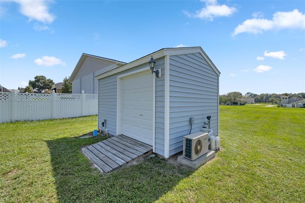 Active With Contract: $779,900 (3 beds, 3 baths, 1442 Square Feet)