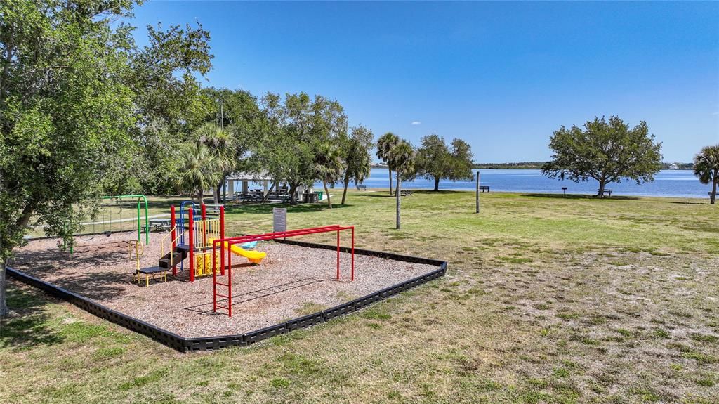 Gulf Cove Park