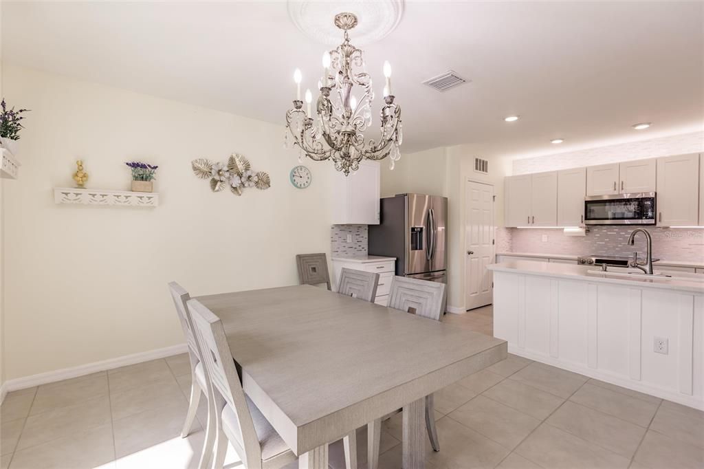 For Sale: $474,900 (3 beds, 2 baths, 2000 Square Feet)