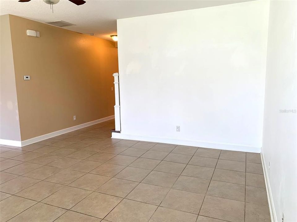 For Rent: $3,050 (4 beds, 2 baths, 2245 Square Feet)