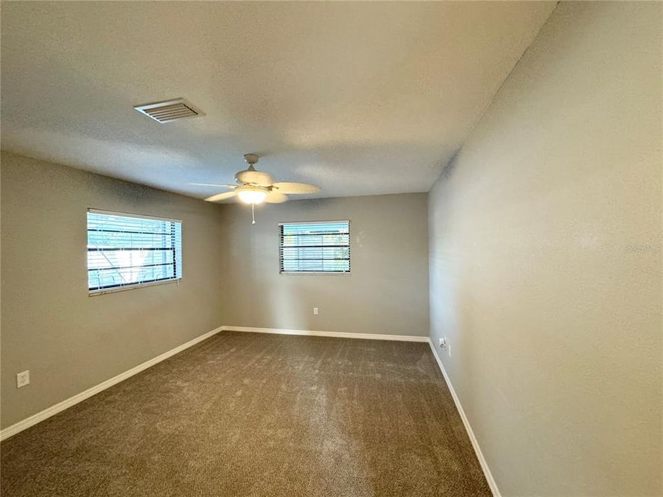 For Rent: $3,000 (3 beds, 2 baths, 1880 Square Feet)