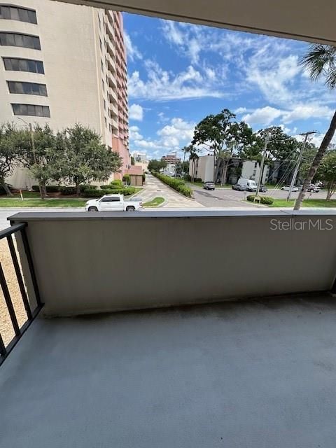 For Rent: $1,550 (1 beds, 1 baths, 667 Square Feet)