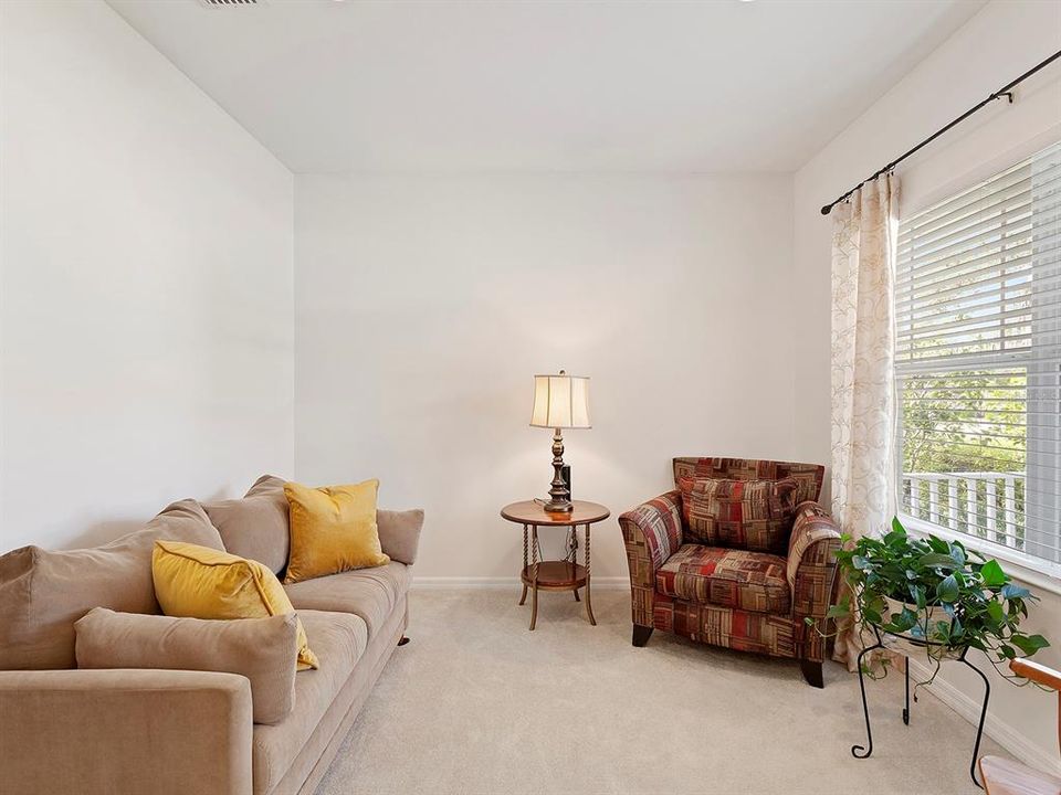 For Sale: $600,000 (3 beds, 2 baths, 2043 Square Feet)